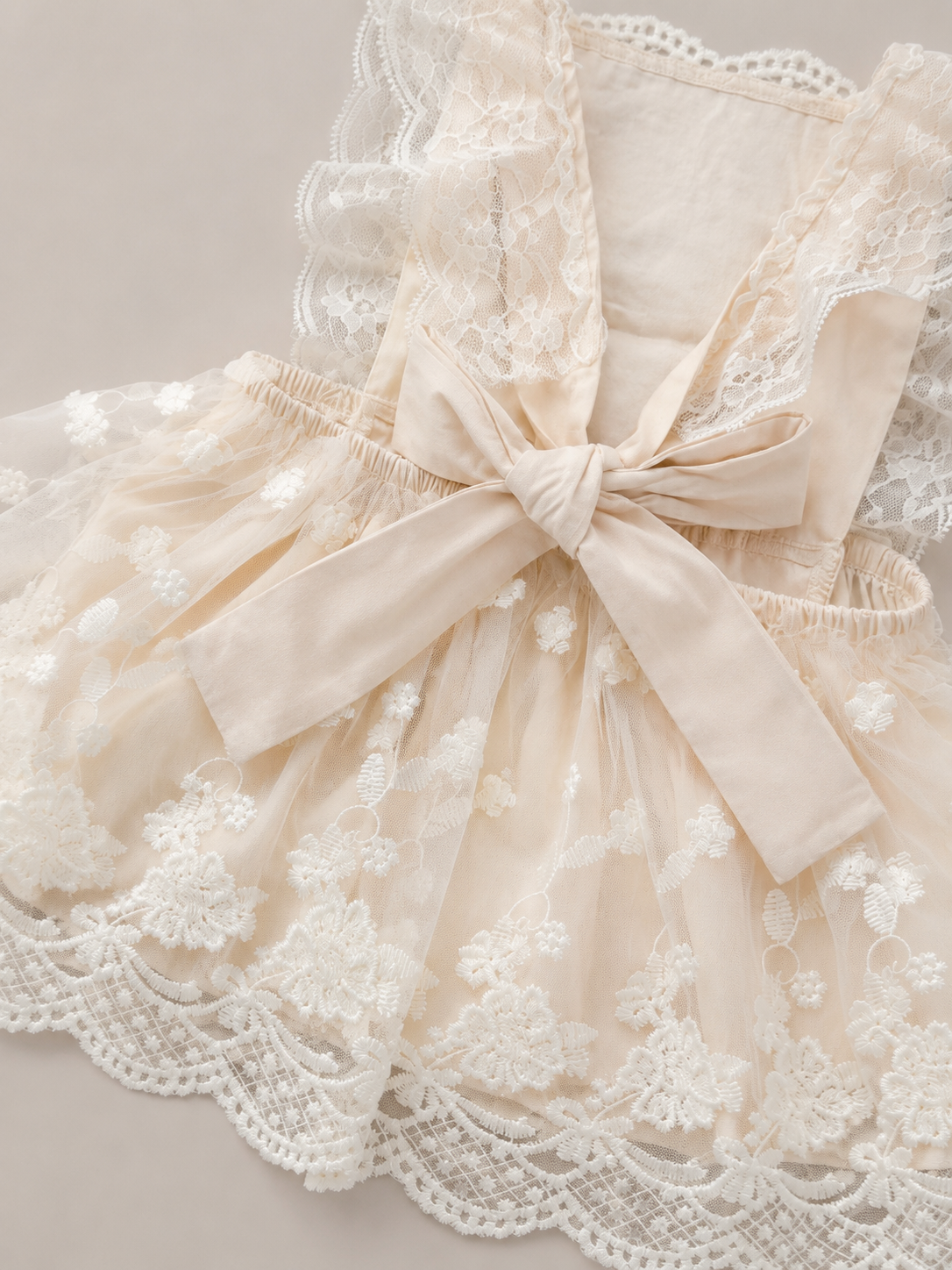 Valencianne Romper Beige