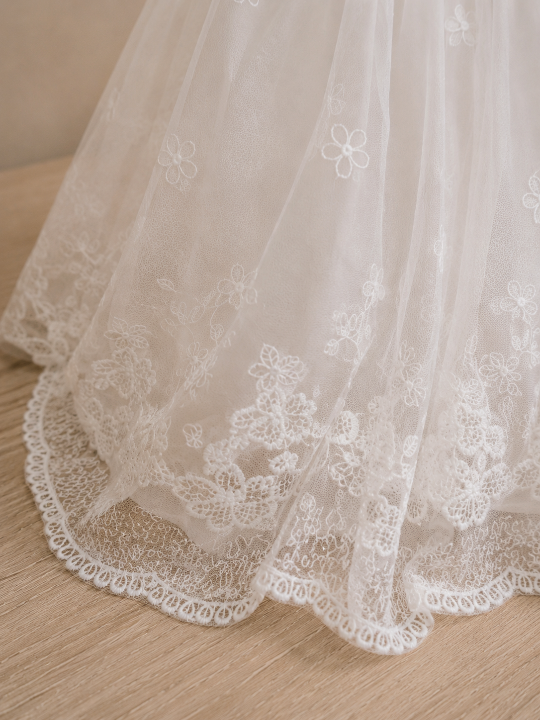 Vestido Bautizo Imperial - GASTBY con Gorro