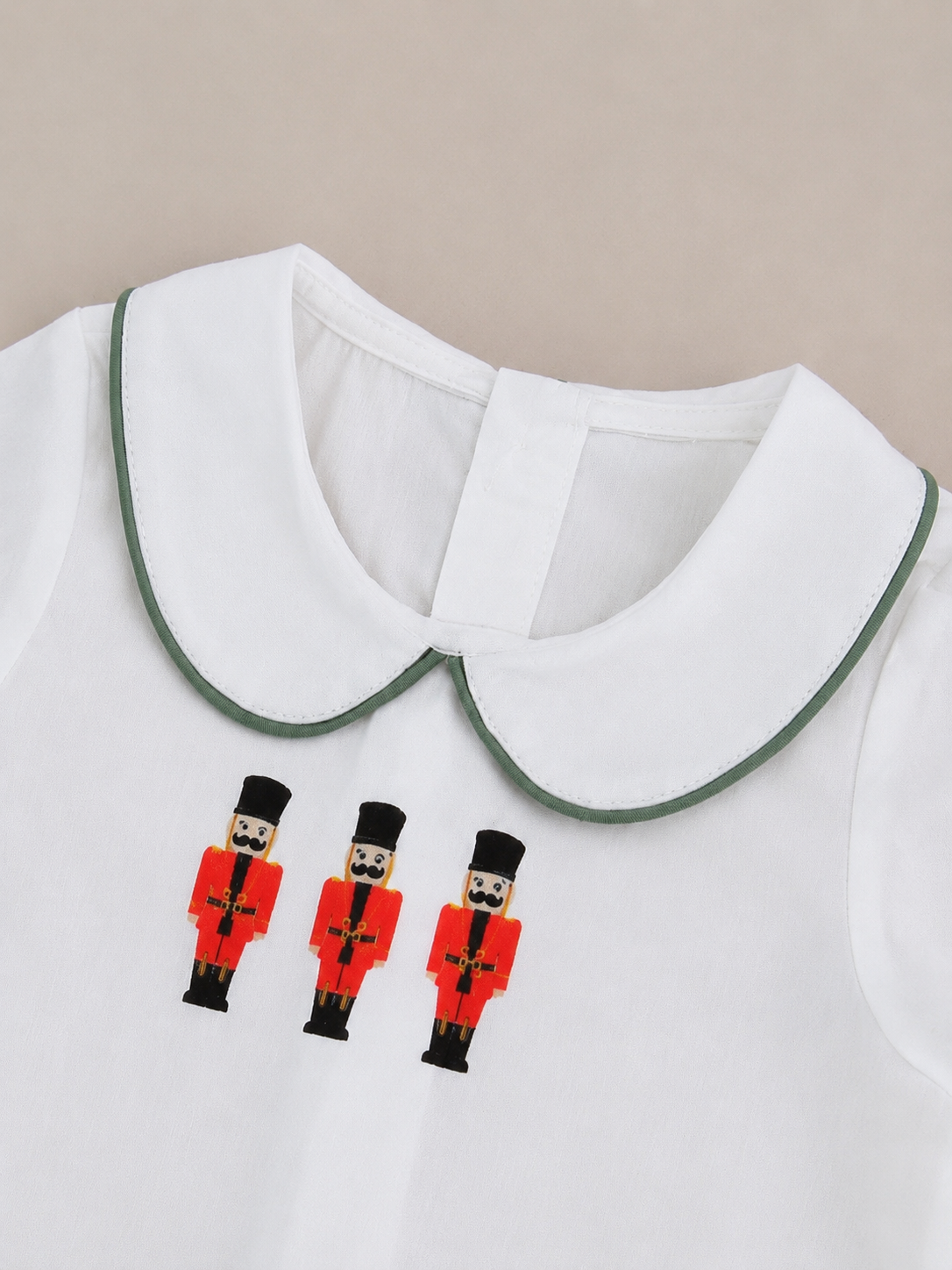 Set de Camisa y Short OLIVE SOLDIERS