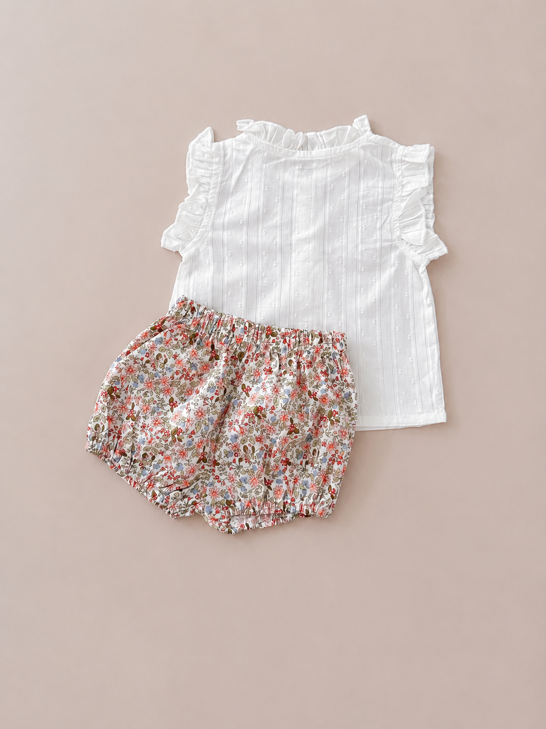Set de Blusa y Short CLASICO ATEMPORAL