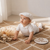 Set de Short con Tirantes y Romper BLANCO con Boina