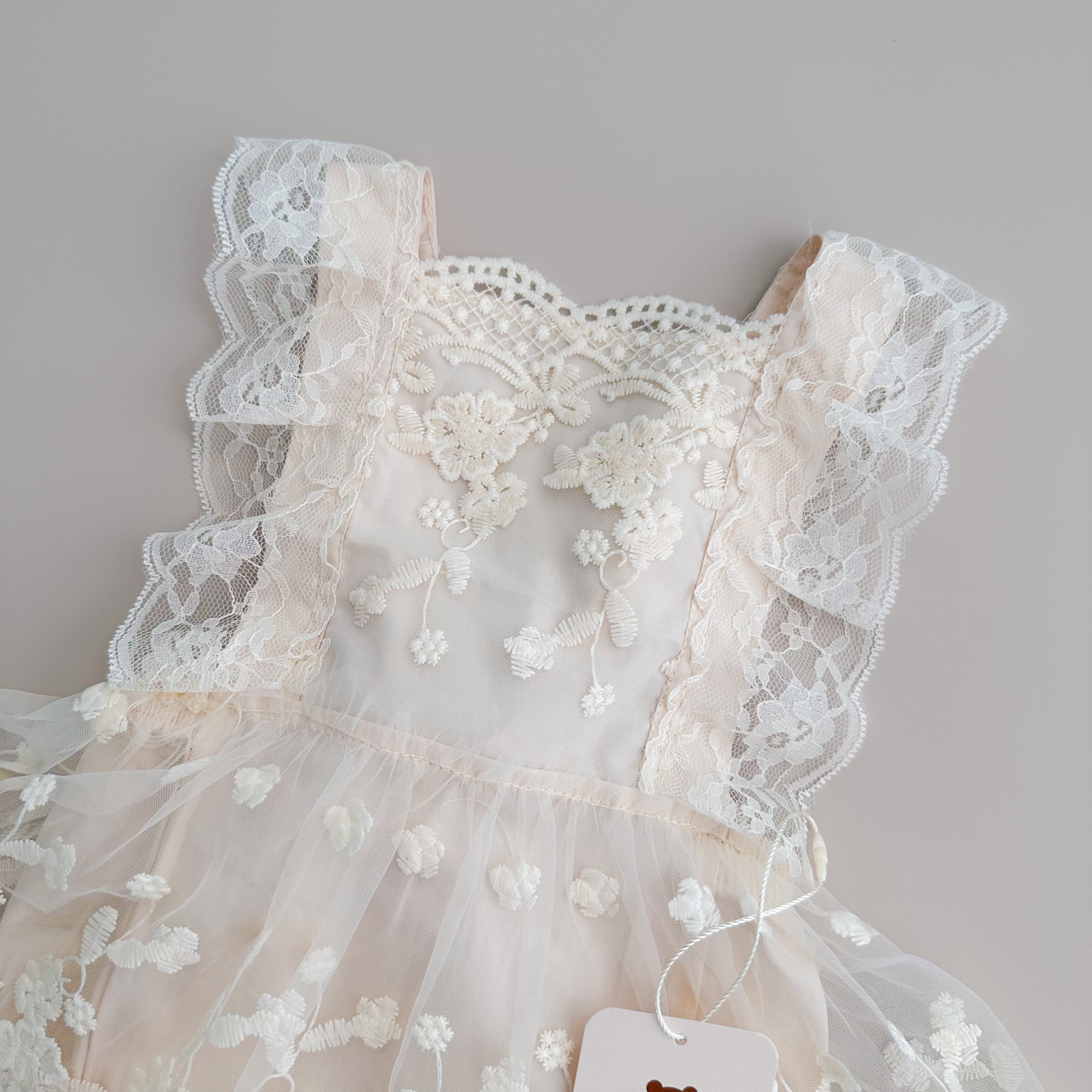 Valencianne Romper Beige