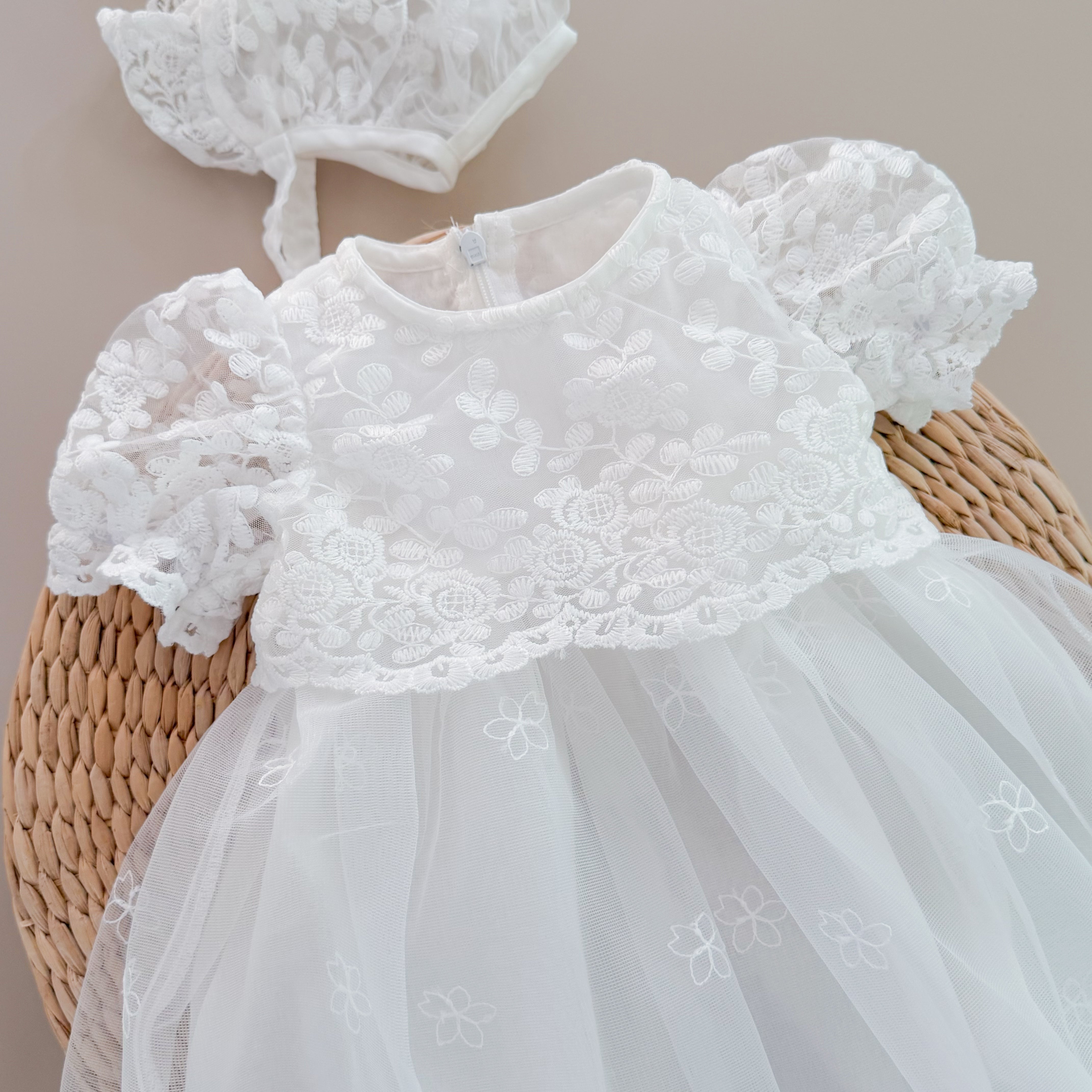Vestido Bautizo Imperial - GASTBY con Gorro